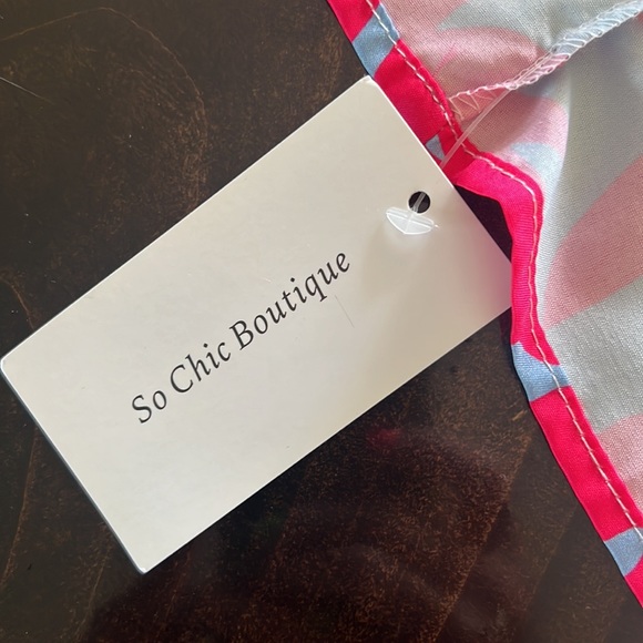 So Chic Boutique Summer Hawaiian Sleeveless Dress - Picture 4 of 6